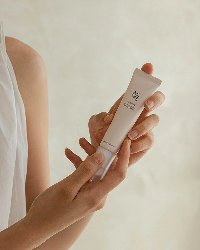 Beauty Of Joseon Revive Eye Serum Ginseng + Retinal سيروم العين بالريتنال و الجنسنك لعلاج الهالات والانتفاخ والخطوط من بيوتي اوف جوسيون
