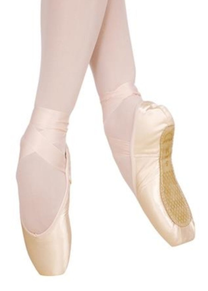 Nikolay 0509/1N Women's 3007 Pro Pointe Shoe in Pink with a Medium Shank