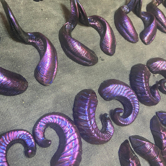 HORN BARRETTES- DARK IRIDESCENT PURPLE